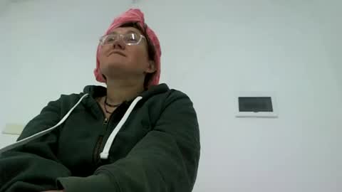 starlagurl online show from 6, 2, 2025