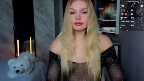 Caroline online show from 21, 6, 2026