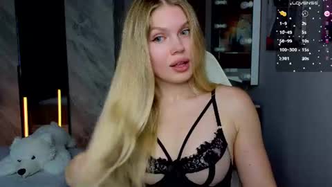 Caroline online show from 26, 7, 2026