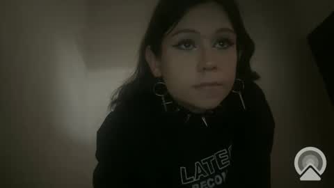 starmoonly online show from 10, 2, 2025