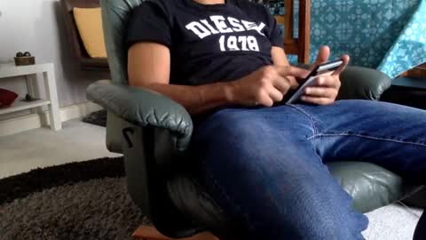 Starpizzle online show from 4, 10, 2025