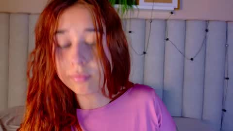 M O O N  online show from 19, 5, 2026