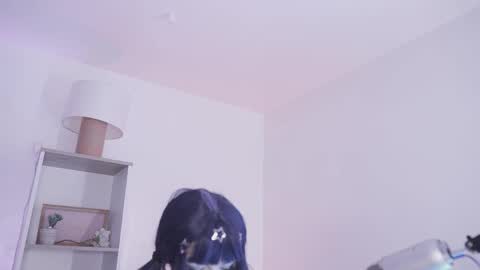 Yoko online show from 22, 4, 2026