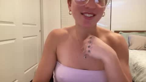 Stassiethatsororitygirl online show from 17, 1, 2025