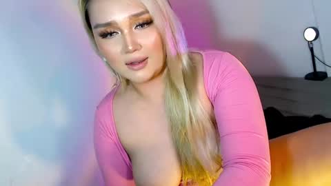 Snapshot of stassy_baby101 chatting on 3, 2, 2025 Stassy online show from 3, 2, 2025