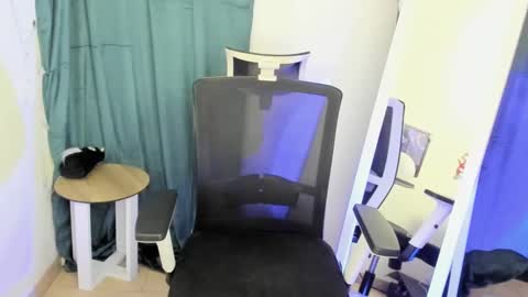 Stasy online show from 9, 3, 2025