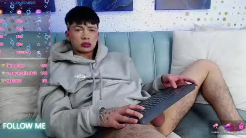 Steev online show from 3, 12, 2024