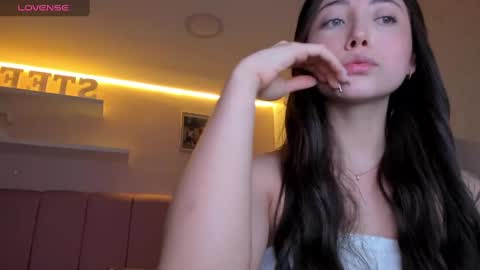 Snapshot of stefaagomez chatting on 6, 3, 2025 Stefa Gomez online show from 6, 3, 2025