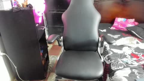 julieth-cancer online show from 4, 12, 2025