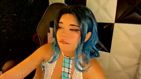 Snapshot of stefania_doll18 chatting on 22, 7, 2026 STEFANIA online show from 22, 7, 2026