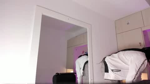 stefannyevans_ online show from 17, 12, 2025