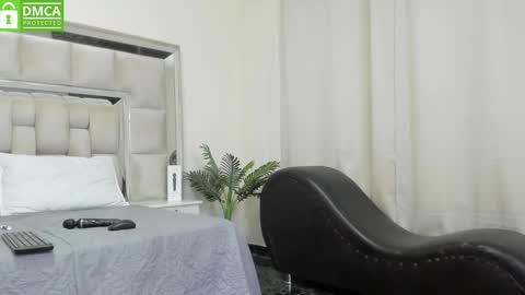 Stefany online show from 7, 3, 2025