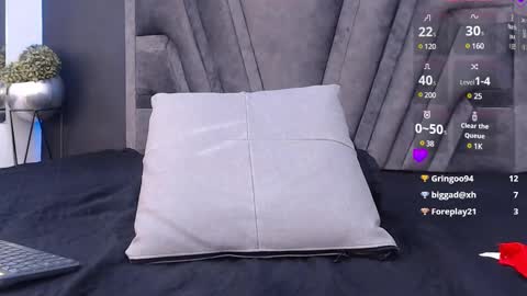 Snapshot of stefany_bro chatting on 2, 2, 2025 Stefany Brown online show from 2, 2, 2025