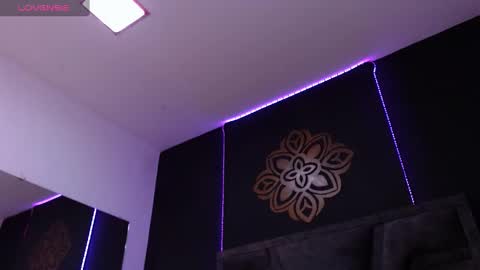 Snapshot of stefany_bro chatting on 25, 2, 2025 Stefany Brown online show from 25, 2, 2025