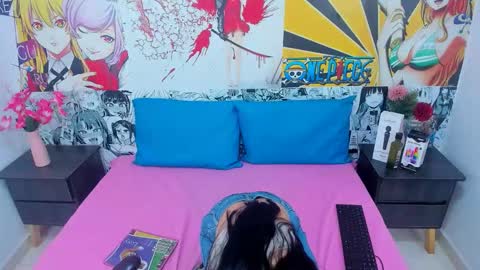 --Estefay-- online show from 4, 12, 2025