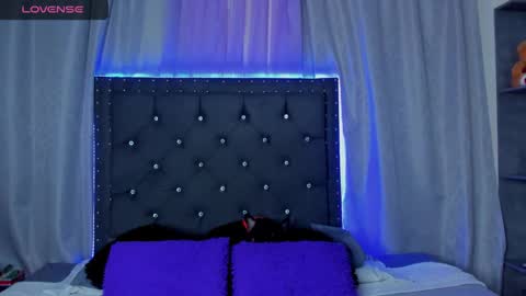 steff_olsen online show from 9, 2, 2025