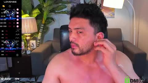 Snapshot of steffan_sebastian chatting on 8, 3, 2025 STEFFAN online show from 8, 3, 2025