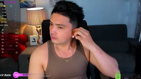 Snapshot of steffan_sebastian chatting on 18, 11, 2025 STEFFAN online show from 18, 11, 2025