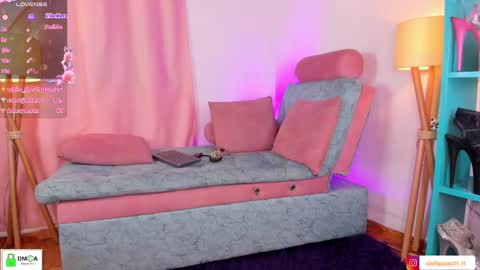 Snapshot of stefiqueen_11_ chatting on 20, 2, 2025 StefBri online show from 20, 2, 2025