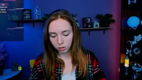 stella_flower online show from 7, 4, 2026