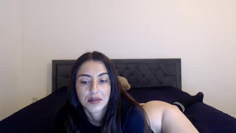 Snapshot of stella_john chatting on 2, 10, 2025 Stella John online show from 2, 10, 2025