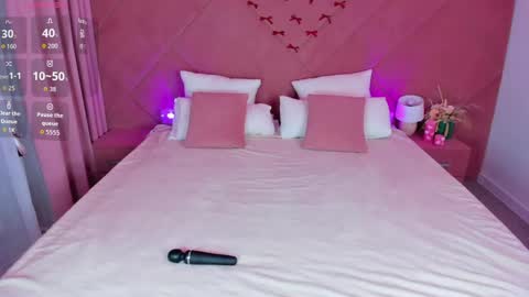 Stella Leee online show from 21, 4, 2026