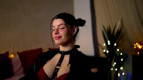 Stella online show from 28, 1, 2025