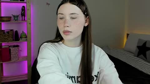 stella_sunny online show from 28, 4, 2026