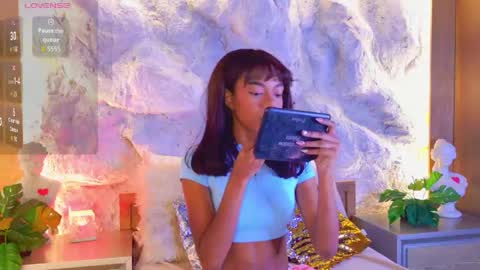 S T E L L A online show from 25, 4, 2026