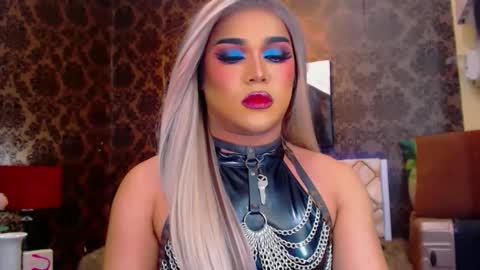 CALL ME STELLA online show from 4, 2, 2025