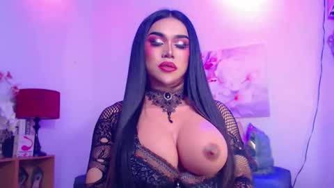 Snapshot of stellagrayts chatting on 7, 5, 2026 CALL ME STELLA online show from 7, 5, 2026