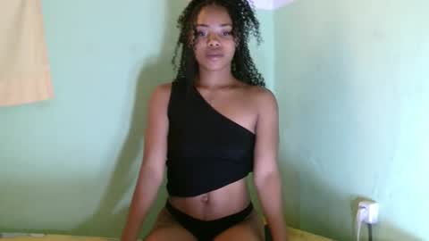 stellah2555 online show from 19, 4, 2026