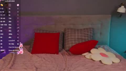 Stella online show from 15, 4, 2026