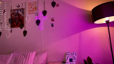 Alexia online show from 28, 4, 2026