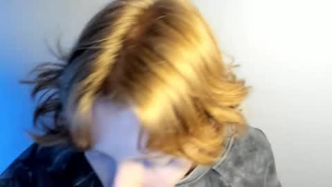 S T E L L A online show from 7, 1, 2026