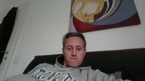 Snapshot of sten015 chatting on 18, 12, 2025 sten015 online show from 18, 12, 2025