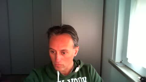 Snapshot of sten015 chatting on 9, 3, 2026 sten015 online show from 9, 3, 2026