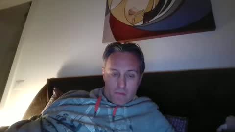 Snapshot of sten015 chatting on 27, 3, 2026 sten015 online show from 27, 3, 2026