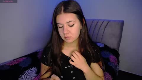 Snapshot of stepha_sweet chatting on 30, 12, 2024 Emma online show from 30, 12, 2024