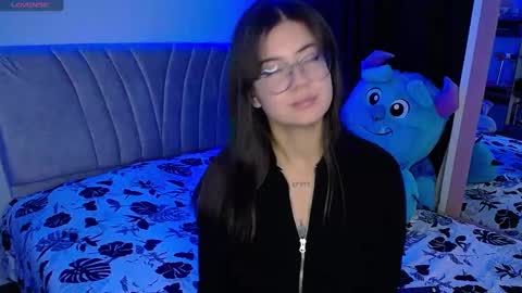 Snapshot of stepha_sweet chatting on 19, 1, 2025 Emma online show from 19, 1, 2025