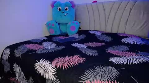 Snapshot of stepha_sweet chatting on 8, 2, 2025 Emma online show from 8, 2, 2025