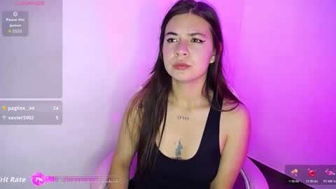 Snapshot of stepha_sweet chatting on 23, 11, 2025 Emma online show from 23, 11, 2025