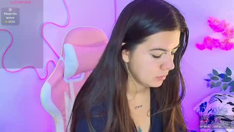 Snapshot of stepha_sweet chatting on 19, 5, 2026 Emma online show from 19, 5, 2026