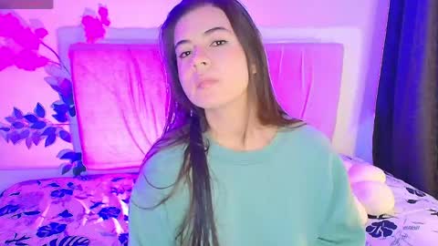 Snapshot of stepha_sweet chatting on 20, 5, 2026 Emma online show from 20, 5, 2026