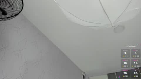 Snapshot of stephania_diamond chatting on 8, 2, 2026 online show from 8, 2, 2026