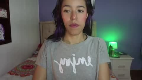 Stephania online show from 22, 4, 2026