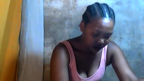 Snapshot of stephanie172 chatting on 12, 1, 2026 stephanie172 online show from 12, 1, 2026