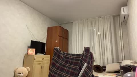 Stephani online show from 18, 4, 2026