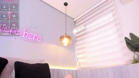 Stephany  online show from 16, 12, 2025