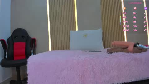 Stephany online show from 1, 10, 2025